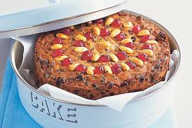 Gloriously good (gluten free) Christmas cake